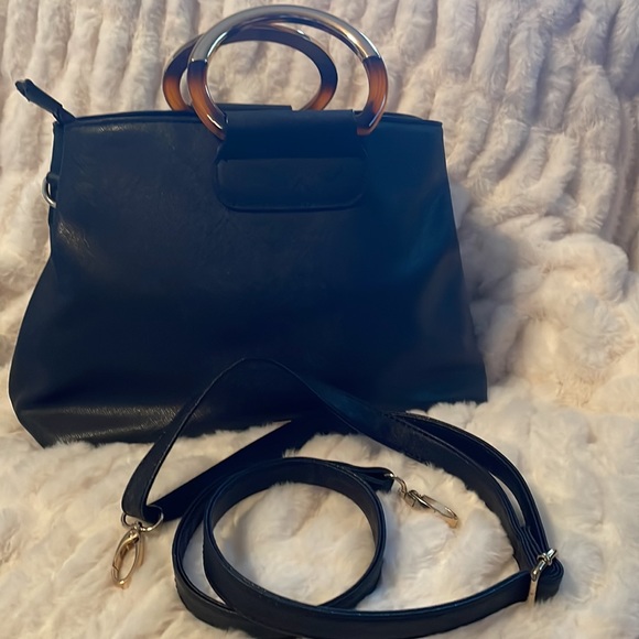 Aldo shoulder tote or carry-on bag - Picture 5 of 5